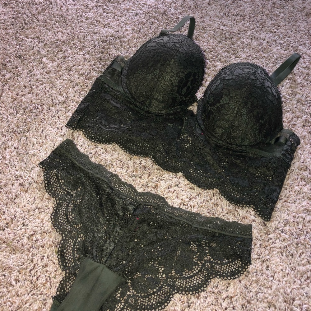 Bra set - Picture 4 of 8